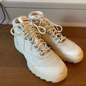 Reebok X Gigi Hadid - Womens Size 9